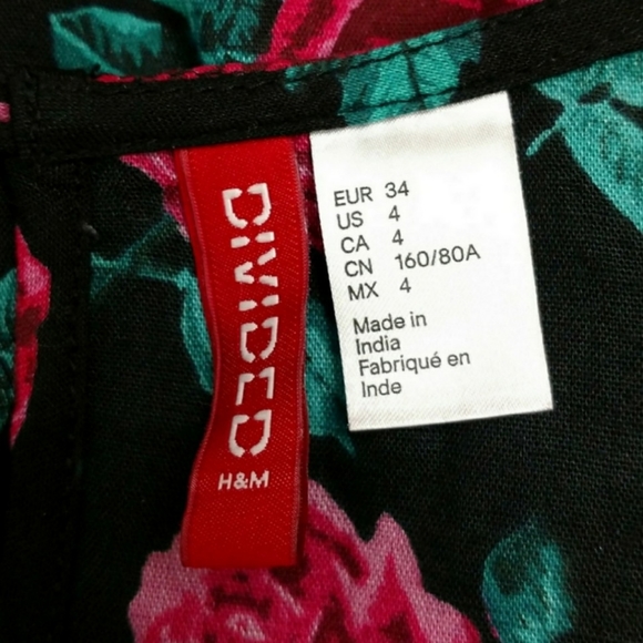 DIVIDED Floral Skater Dress Womens Junior Size 4 - Picture 4 of 4